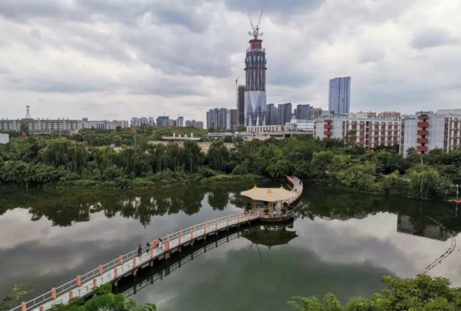 成都东星航空旅游专修学院