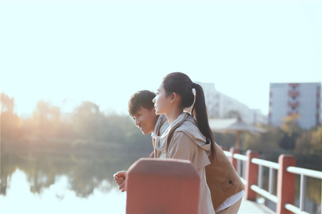 成都东星航空旅游专修学院